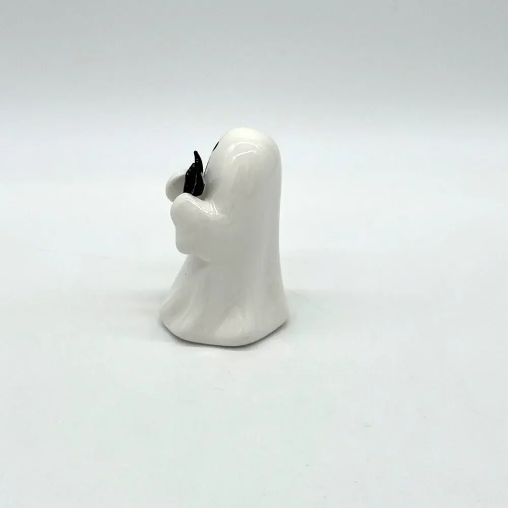 Target Hyde & Eek 2024 Ceramic Ghost w/ Bat Halloween Figurine NEW